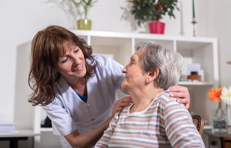 apa a domicile- assistantes sociales du travail